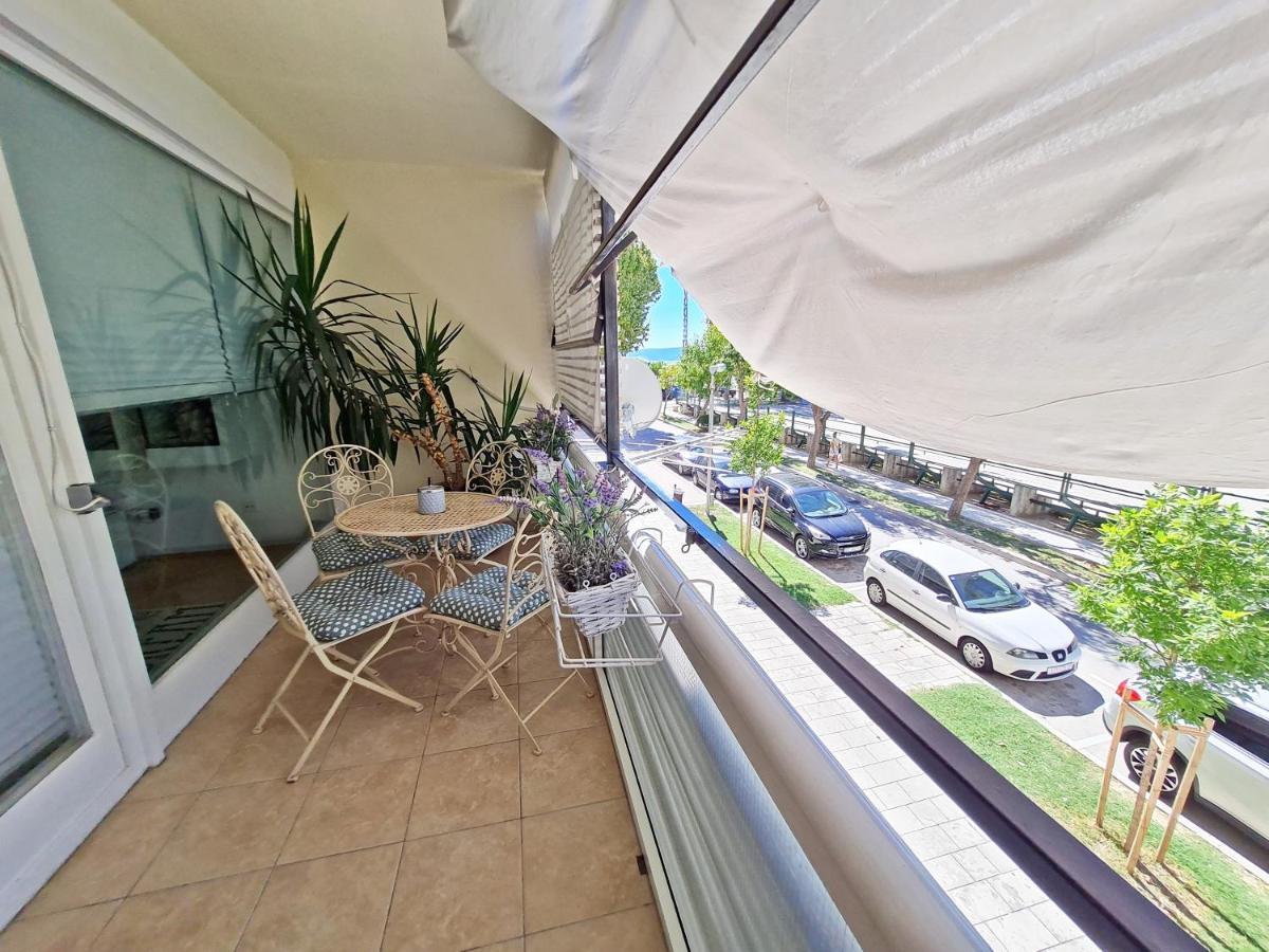 אומיס Beach Apartment Ivana מראה חיצוני תמונה